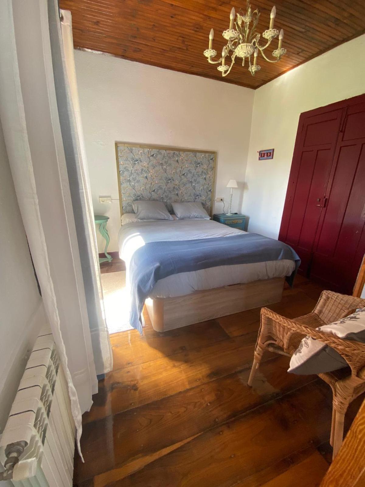 La Casona De Faedo Pension Hotell Rum bild